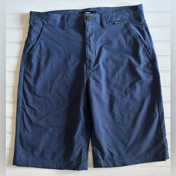 HURLEY boys size 18 navy shorts (NIKE dri-fit) - Picture 1 of 5